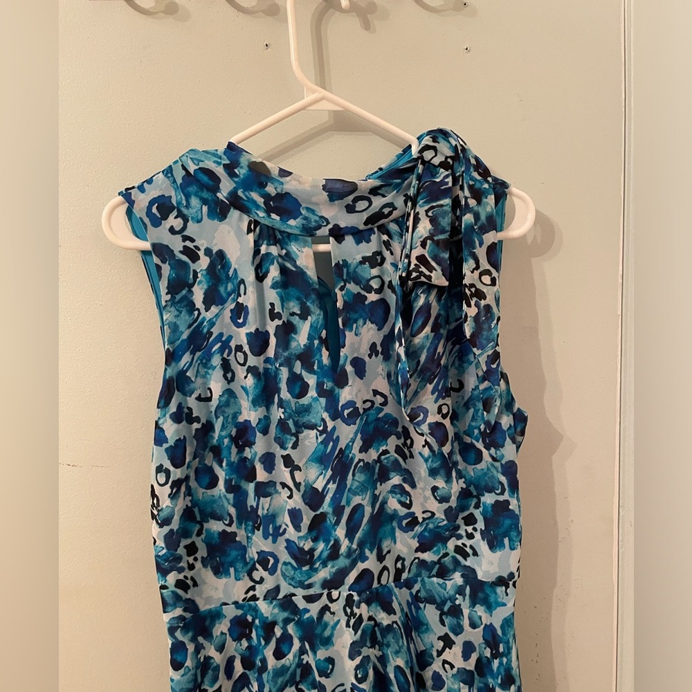Joseph Ribkoff Dress Blue Geometric Sleeveless Size 12 Tie Collar - Picture 4 of 10